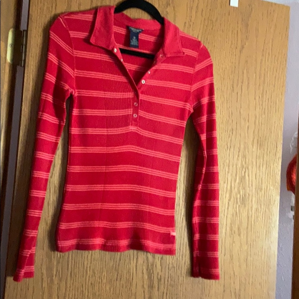 Cute American Eagle long sleeve T-Shirt